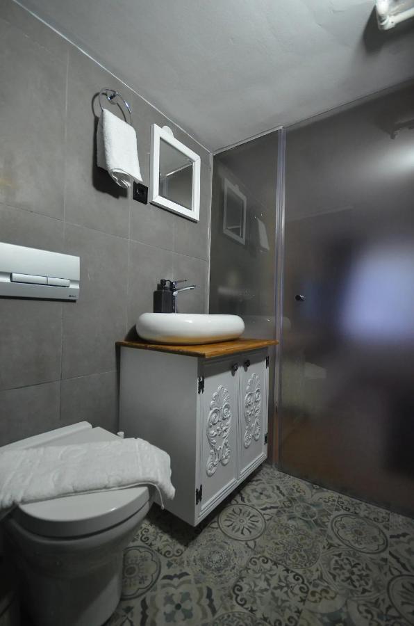 Downtown Two-Bedrom Apartment Tbilisi Eksteriør bilde