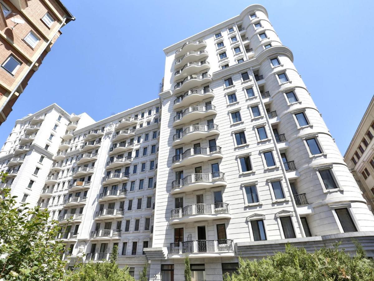 Downtown Two-Bedrom Apartment Tbilisi Eksteriør bilde